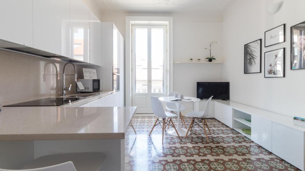 Italianway - Garigliano 7 Apartment Milan Bagian luar foto