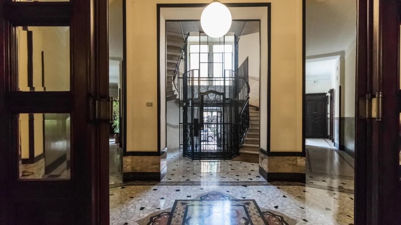 Italianway - Garigliano 7 Apartment Milan Bagian luar foto